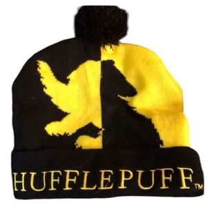 Harry Potter Hufflepuffer Navy & Yellow knit hat w/ pom pom NWOT